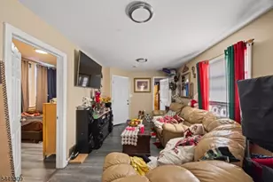 109 Lyon St, Paterson, NJ 07524 - Photo 15