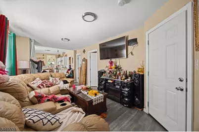109 Lyon St, Paterson, NJ 07524 - Photo 17