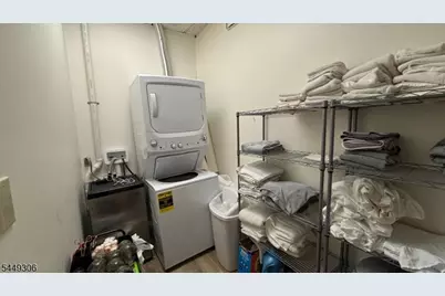 27 Mountain Blvd Suite 7, Warren Township, NJ 07059 - Photo 11