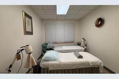 27 Mountain Blvd Suite 7, Warren Township, NJ 07059 - Photo 13