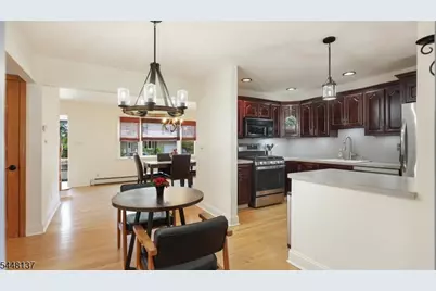 614 Fairway Rd, Linden, NJ 07036 - Photo 7