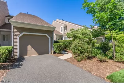 7 Dorset Ln, Bedminster Township, NJ 07921 - Photo 3