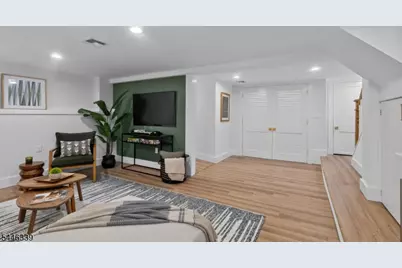 19 Manley Ter, Maplewood, NJ 07040 - Photo 35