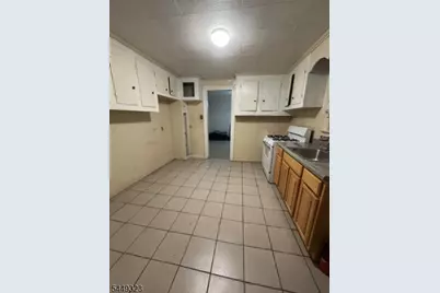 14 Wakeman Ave, Newark, NJ 07104 - Photo 5