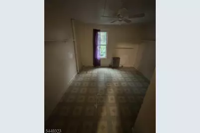 14 Wakeman Ave, Newark, NJ 07104 - Photo 11