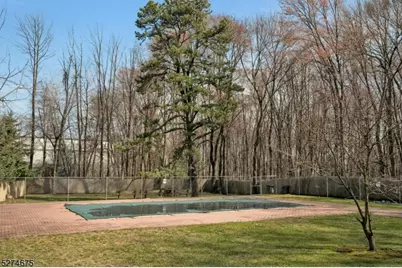 180 - 90 Littleton Rd #90, Parsippany, NJ 07054 - Photo 17