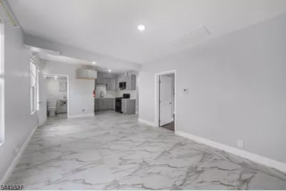 476 Bloy St, Hillside, NJ 07205 - Photo 11