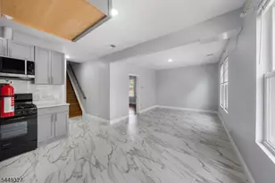 476 Bloy St, Hillside, NJ 07205 - Photo 21