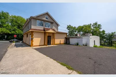 476 Bloy St, Hillside, NJ 07205 - Photo 1