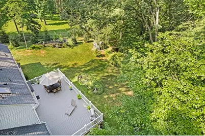 11 Summit Rd, Mendham Township, NJ 07945 - Photo 9