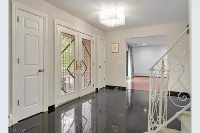403 New Dover Rd, Woodbridge Township, NJ 07067 - Photo 5