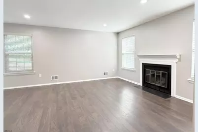 100 Wisbech Pl, Franklin Township, NJ 08873 - Photo 35
