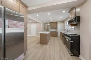 49 Caldwell Pl, Springfield, NJ 07081 - Photo 3