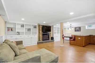 36 Oakland Ave, Franklin Township, NJ 08873 - Photo 23