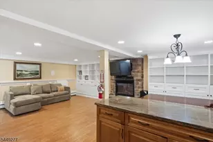 36 Oakland Ave, Franklin Township, NJ 08873 - Photo 27