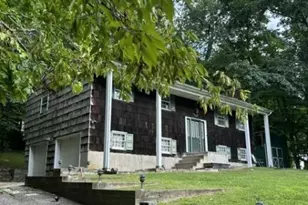 20 Hillsdale Dr, Vernon, NJ 07461 - Photo 1
