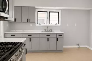 1110 Hampton Pl, Elizabeth, NJ 07201 - Photo 7