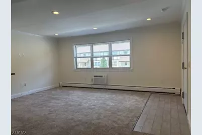 117 Treetop Ct #11, Bloomingdale, NJ 07403 - Photo 15