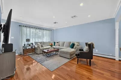 26 Cedar Dr, Rochelle Park Township, NJ 07662 - Photo 5