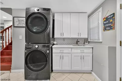 26 Cedar Dr, Rochelle Park Township, NJ 07662 - Photo 11