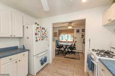 7 Park Ave, Wanaque, NJ 07420 - Photo 5