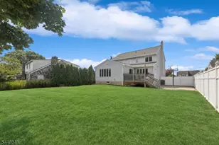 56 Chesapeake Ave, Parsippany, NJ 07034 - Photo 43