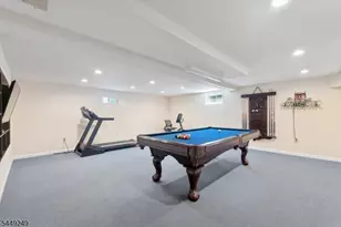 56 Chesapeake Ave, Parsippany, NJ 07034 - Photo 37