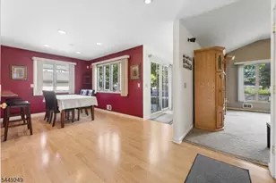 56 Chesapeake Ave, Parsippany, NJ 07034 - Photo 11
