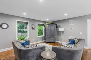 17 Bunn St, Lebanon Township, NJ 07830 - Photo 5