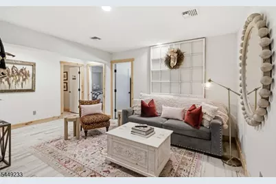 956 Rt 517, Vernon, NJ 07418 - Photo 29