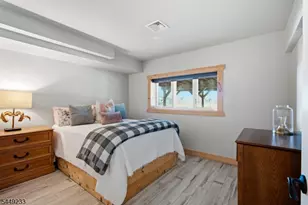 956 Rt 517, Vernon, NJ 07418 - Photo 27