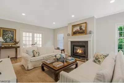 4 Linsey Ct, Mendham Township, NJ 07945 - Photo 7