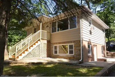 575 Rogers Dr, Roxbury Township, NJ 07850 - Photo 15