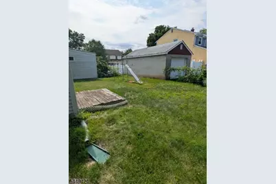 2261 Mountain Ave, Scotch Plains Township, NJ 07076 - Photo 19