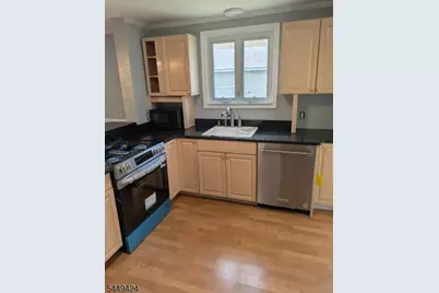 2261 Mountain Ave, Scotch Plains Township, NJ 07076 - Photo 9