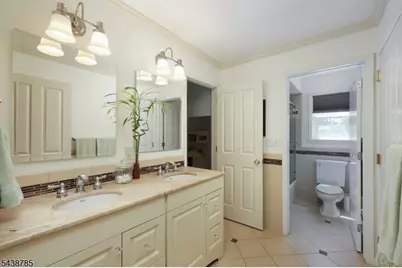 108 Washington Ave, Bernards Township, NJ 07920 - Photo 17