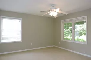 8 Entrance Ave, Morristown, NJ 07960 - Photo 5