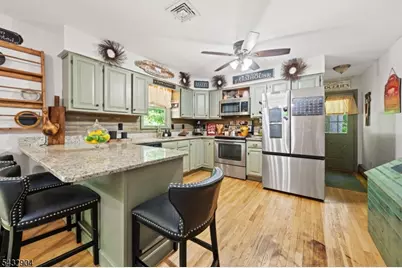 723 Harmony Brass Castle Rd, Harmony Township, NJ 08865 - Photo 11