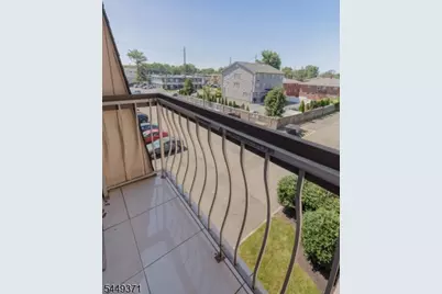 1190 W St George C31C031 #C 31, Linden, NJ 07036 - Photo 13