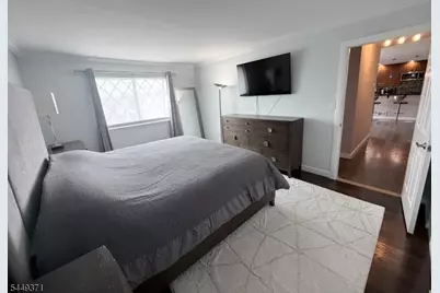 1190 W St George C31C031 #C 31, Linden, NJ 07036 - Photo 11