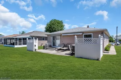 15 Capri Ct, Berkeley Township, NJ 08757 - Photo 11