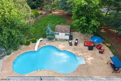 1 Layton Ct, Hillsborough Township, NJ 08844 - Photo 37