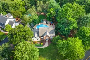 1 Layton Ct, Hillsborough Township, NJ 08844 - Photo 43