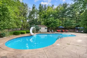 1 Layton Ct, Hillsborough Township, NJ 08844 - Photo 41