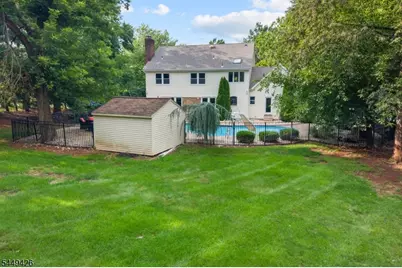 1 Layton Ct, Hillsborough Township, NJ 08844 - Photo 41
