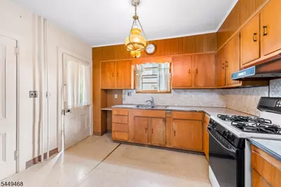 14 High St, Andover, NJ 07821 - Photo 11