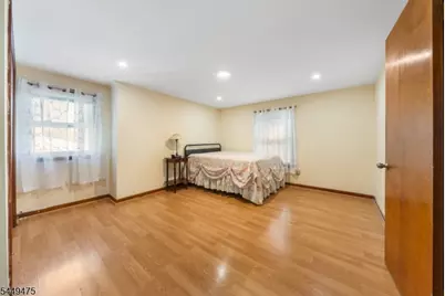 44 Sunnyside Rd, West Orange Township, NJ 07052 - Photo 13