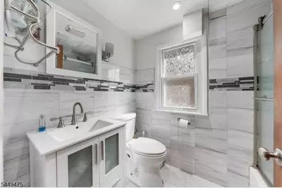 44 Sunnyside Rd, West Orange Township, NJ 07052 - Photo 17