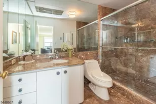 2 Claridge Dr, Verona Twp., NJ 07044 - Photo 23