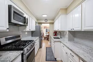 30 Chelsea Way, Bridgewater, NJ 08807 - Photo 11
